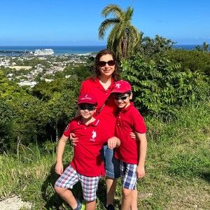 Meet your Posher, Afsoun